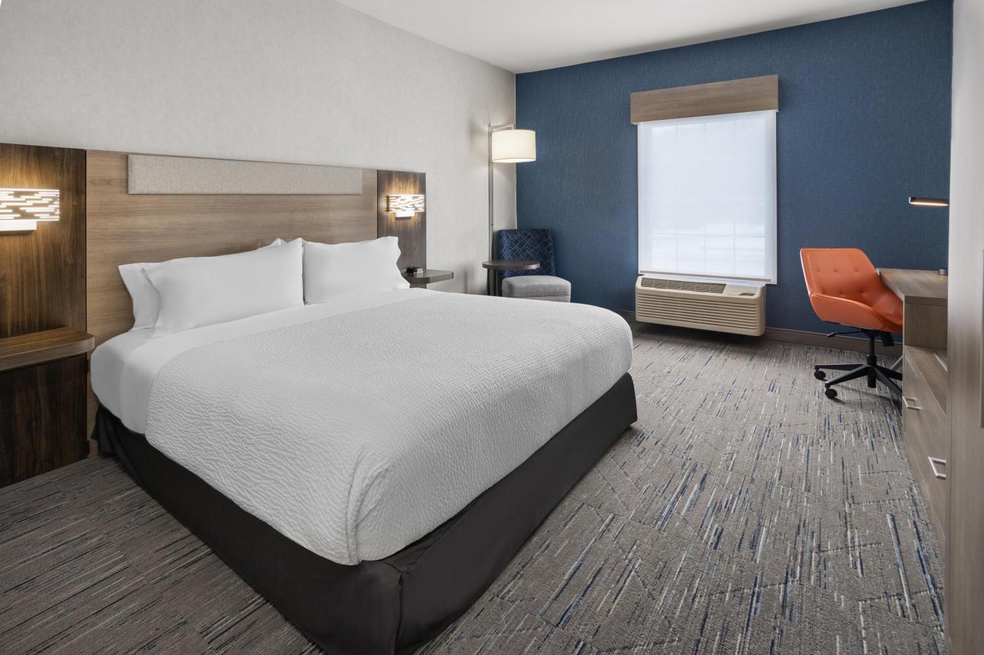 Holiday Inn Express Hotel & Suites Brattleboro By Ihg Ngoại thất bức ảnh