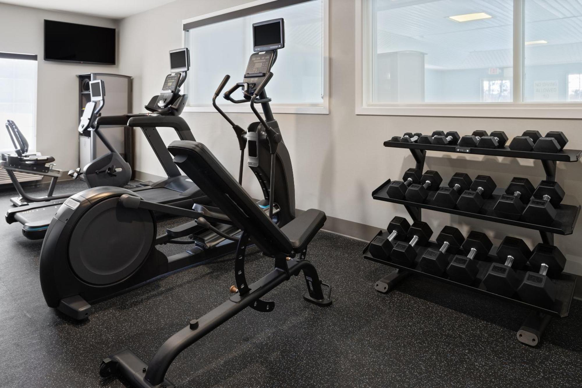 Holiday Inn Express Hotel & Suites Brattleboro By Ihg Ngoại thất bức ảnh